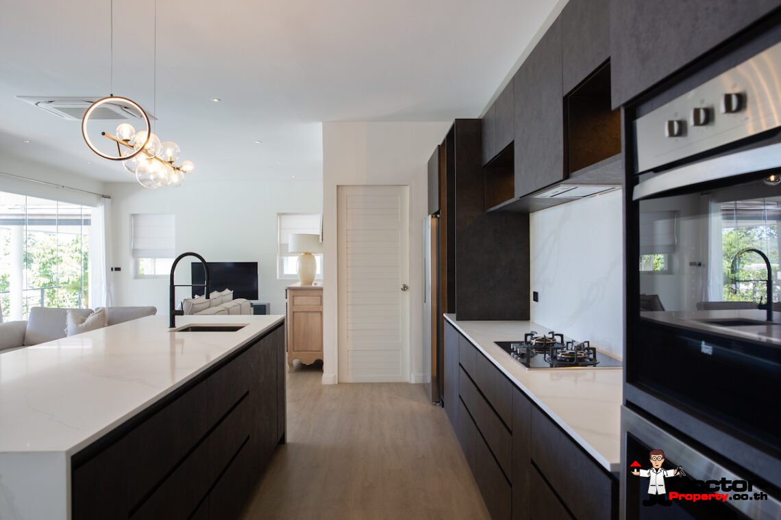 Renovated 5 Bedroom Villa in Bo Phut, Koh Samui – For Sale